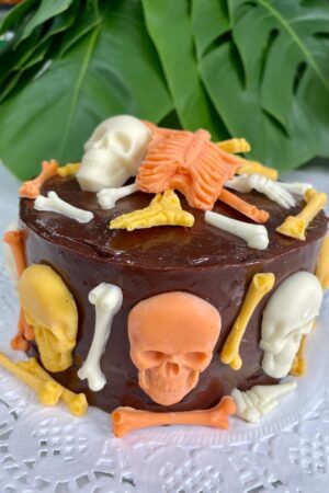 Torta con esqueletos